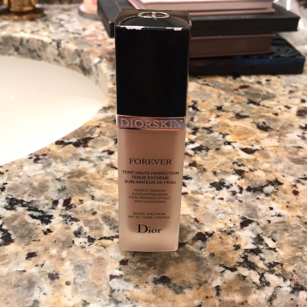 Dior forever foundation
